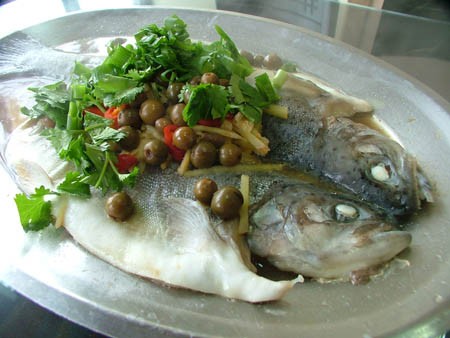 清蒸鱒魚